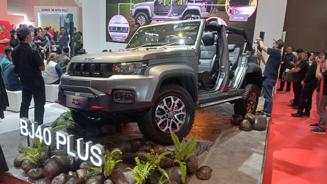 BAIC BJ40 Plus Champion Mejeng di IIMS 2025, Versi Proper Diajak Offroad Berat