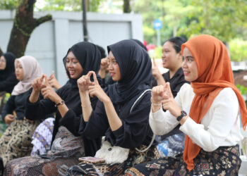 Tukar Budaya Bersama Teman Tuli dan Komunitas Wisata Sejarah di Pontianak