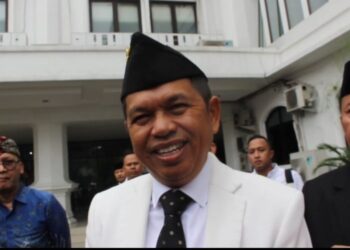 Dedi Mulyadi; Kendaraan Dinas, Minta Mercy Diubah Jadi RS Berjalan