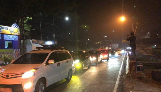 H-4 Lebaran, Jalur Nagreg Menuju Tasik-Garut Sempat Padat