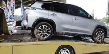 Suzuki Berikan Layanan Evakuasi Kendaraan Gratis Bagi Pelanggan yang Kebanjiran