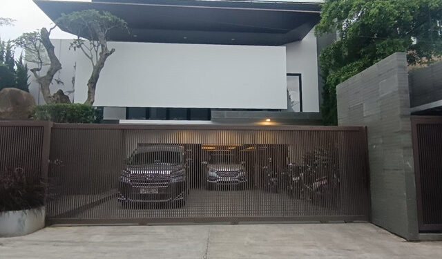 KPK: RK Ada di Rumah Saat Penggeledahan, Kooperatif