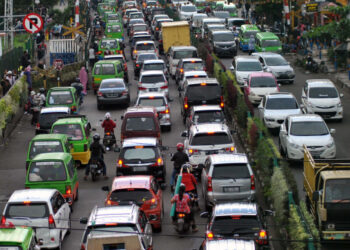 Demul Minta Potongan Kompensasi bagi Sopir Angkot di Puncak Diselidiki