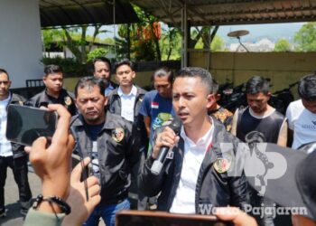 Resahkan Warga, Polresta Bandung Tangkap Debt Collector Penarik Paksa Kendaraan di Jalan