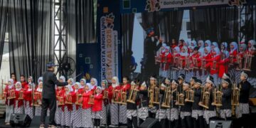 Bandung Kota Angklung Festival 2025 Mantapkan Jati diri Kota Kreatif