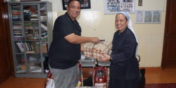 *Dir Resnarkoba Polda Jabar Berikan Tali Asih ke Panti Asuhan Bhakti Luhur Bandung*