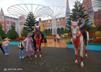 PATROLI SATWA TURANGGA DIT SAMAPTA POLDA JABAR DI OBJEK WISATA JANS PARK SUMEDANG*
