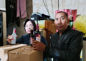 *Polisi Gelar Operasi Penyakit Masyarakat, Ratusan Botol Miras Ilegal Diamankan*