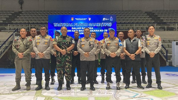 Kakorlantas Pimpin Tactical Floor Game (TFG), Rute Parkir (Rolakir) Pengamanan HUT ke-79 Bhayangkara