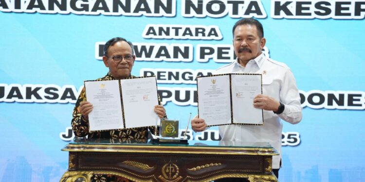 Kejaksaan Agung RI dan Dewan Pers Tandatangani Nota Kesepahaman Upaya Transparansi Hukum Terhadap Publik