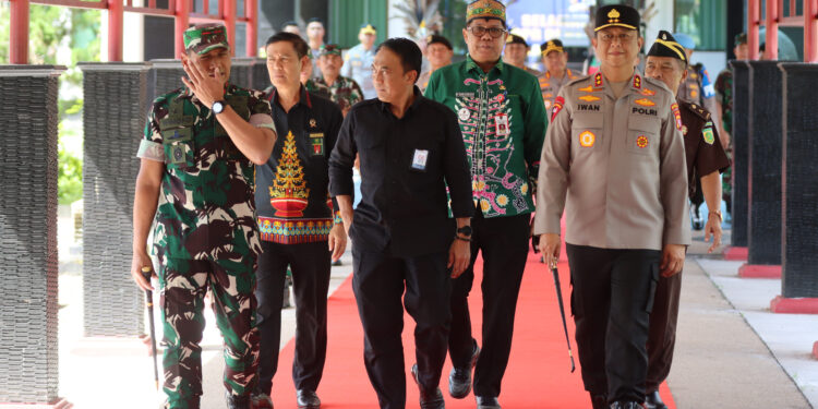 Perkuat Sinergi, Kapolda Kalteng Sambut Kunjungan Kerja Komisi I DPR RI di Palangka Raya