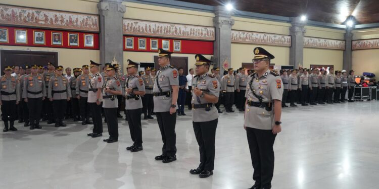 Polda Bali Gelar Serah Terima Jabatan Pejabat Utama.
