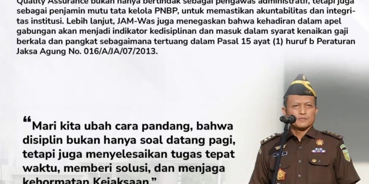 Jaksa Agung Muda Pengawasan (JAM-Was) Rudi Margono memimpin apel gabungan Kejaksaan Agung