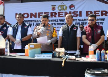 *Polda Jabar Bongkar Laboratorium Narkoba Jaringan Internasional ‘Golden Crescent’ di Jakarta Barat*