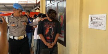 *Remaja 17 Tahun Tewas Dikeroyok, Kurang Dari 24 Jam Polisi Amankan 7 Pelaku*
