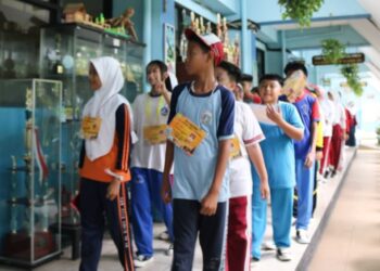 323 Peserta Didik Baru Mengikuti MPLS Di SMPN 216