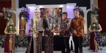 Budaya Lokal Upacara Adat Pasanggiri Kreasi Mapag Panganten Sunda ke 5 Digelar Lomba Oleh Pemkot Cimahi