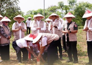 Menteri Nusron Wahid Kampanyekan Gerakan Pemasangan Tanda Batas Tanah