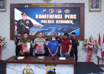 Polres Kebumen Gelar Konferensi PersTerkait Ayah Tiri Tersangka Kekerasan Seksual Pada Anak