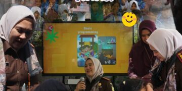 Kajari Kota Bekasi Bersama Dinas Pendidikan Kota Bekasi Berkomitmen Kawal Distribusi TV Digital Dari Presiden RI