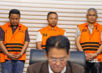KPK Menahan Gubernur Riau Abdul Wahid Beserta Kepala Dinas PUPR Dan Tenaga Ahli Gubernur
