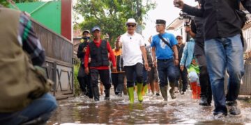 Bupati Kab.Bandung DS ,Tinjau Lokasi Banjir di Bojongsoang Dan Baleendah, Dipastikan Penanganan Cepat Dan Tepat