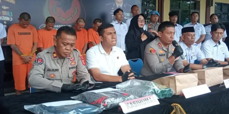 Biadab ! , Ayah Kandung Setubuhi Anak Sendiri Berulang Kali Sejak Kelas 4 SD !