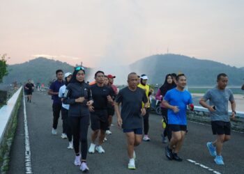 Kapolda Jabar Gelar Lari Pagi Bareng Personel di Purwakarta