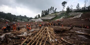 Pakar ITB Angkat Bicara Soal Penyebab Longsor di Cisarua Bandung Barat