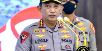 Kapolri Listyo Sigit Tegas Tolak Polri di Bawah Kementerian: “Lebih Baik Saya Jadi Petani Saja”