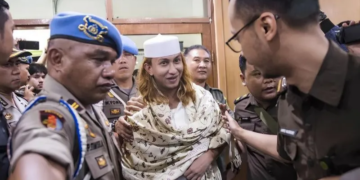 Bahar bin Smith Ditetapkan Menjadi tersangka penganiayaan Oleh Polres MetroTanggerang Kota