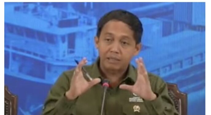 Raja juli Antoni Menhut Luncurkan Dana Lingkungan Untuk Masyarakat Adat hingga LSM