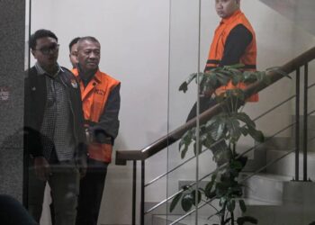 Bupati Tulungagung Tertangkap OTT KPK , Jerat Anak Buah Dengan SURAT SAKTI !