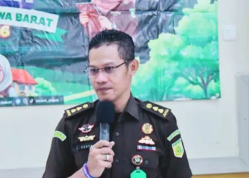 Kejati Jabar Edukasi Bahaya Kenakalan Remaja, di SMKN 1 Cimahi.