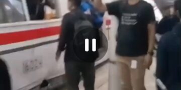 Kereta Argo Bromo Hantam Dari Belakang KRL Di Stasiun Bekasi Menelan Korban !