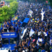 Kota Bandung Jadi Lautan Biru Di Kepung Ribuan BOBOTOH ! Sambut Konvoi Persib Juara