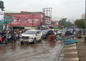 Bina Marga Jawa barat Lamban Tangani Drainase Jalan M. Toha Warga Keluhkan Dan Mengadu Ke KDM Bapak Aing