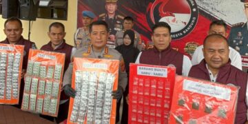 Polresta Bandung Amankan Ribuan Butir Obat Keras Bersama Narkoba