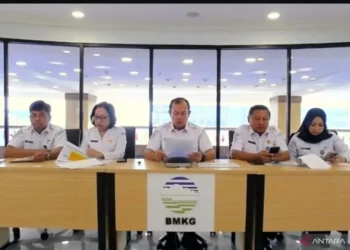 BMKG Konferensi Pers Peringatan Dini Tsunami Pascagempa 7,7 Mindanao Filipina