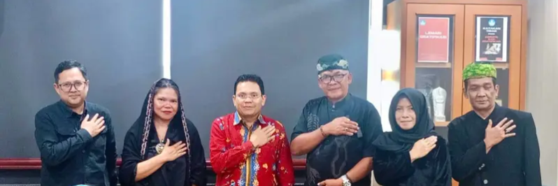 Susane Febriyati Suryakartalegawa S.H. , Ketua Majelis Adat Sumedang larang Desak Keterbukaan Data Proyek Geotermal Gunung Tampomas