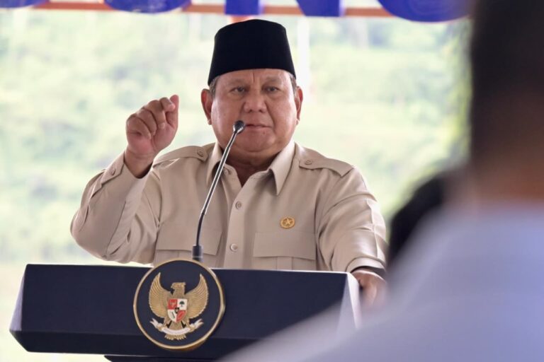 Prabowo Ingatkan TNI, Polri, hingga Kejaksaan Dengan Tegas ! Bintang dan Seragam mu dari Rakyat !