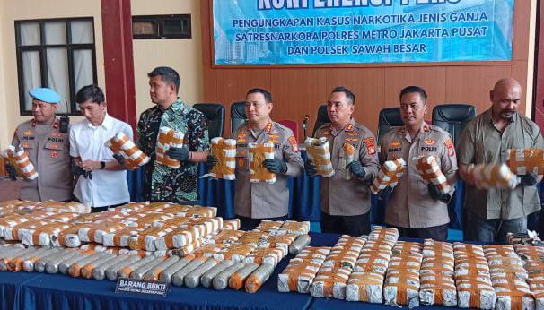 Polres Metro Jakarta Pusat Ungkap Tiga Kasus Peredaran Ganja, Sita 130 Kilogram