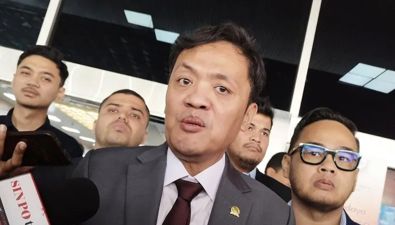 Ketua Komisi III DPR RI Habiburokhman Targetkan RUU Perampasan Aset Rampung Desember 2026