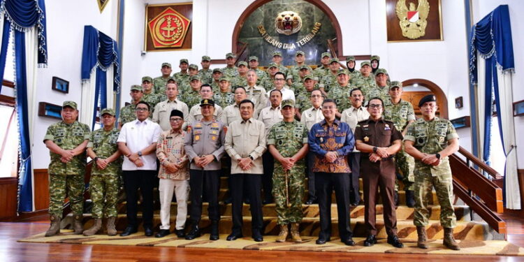 Pemerintah Bersinergi Bersama TNI, Polri, dan Masyarakat Jadi Kunci Ciptakan Kondisi Aman Dan Kondusif