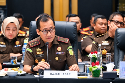 Habiburokhman Ketua Komisi III DPRD RI Dan Anggota Lakukan Kunker ke Kejati Jabar, Sorot Kasus Menyita Perhatian Masyarakat