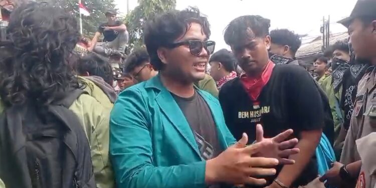 Aliansi BEM ( Badan Eksekutif Mahasiswa )se – Tasikmalaya Serukan 10 Tuntutan Rakyat Dan Evaluasi Persoalan Nasional