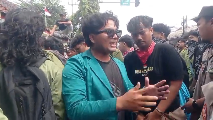 Aliansi BEM ( Badan Eksekutif Mahasiswa )se – Tasikmalaya Serukan 10 Tuntutan Rakyat Dan Evaluasi Persoalan Nasional 